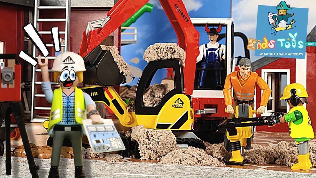 'Video thumbnail for PLAYMOBIL VS BRUDER EXCAVATORS: Unboxing Playmobil City Action Mini Digger Construction Site 70443'