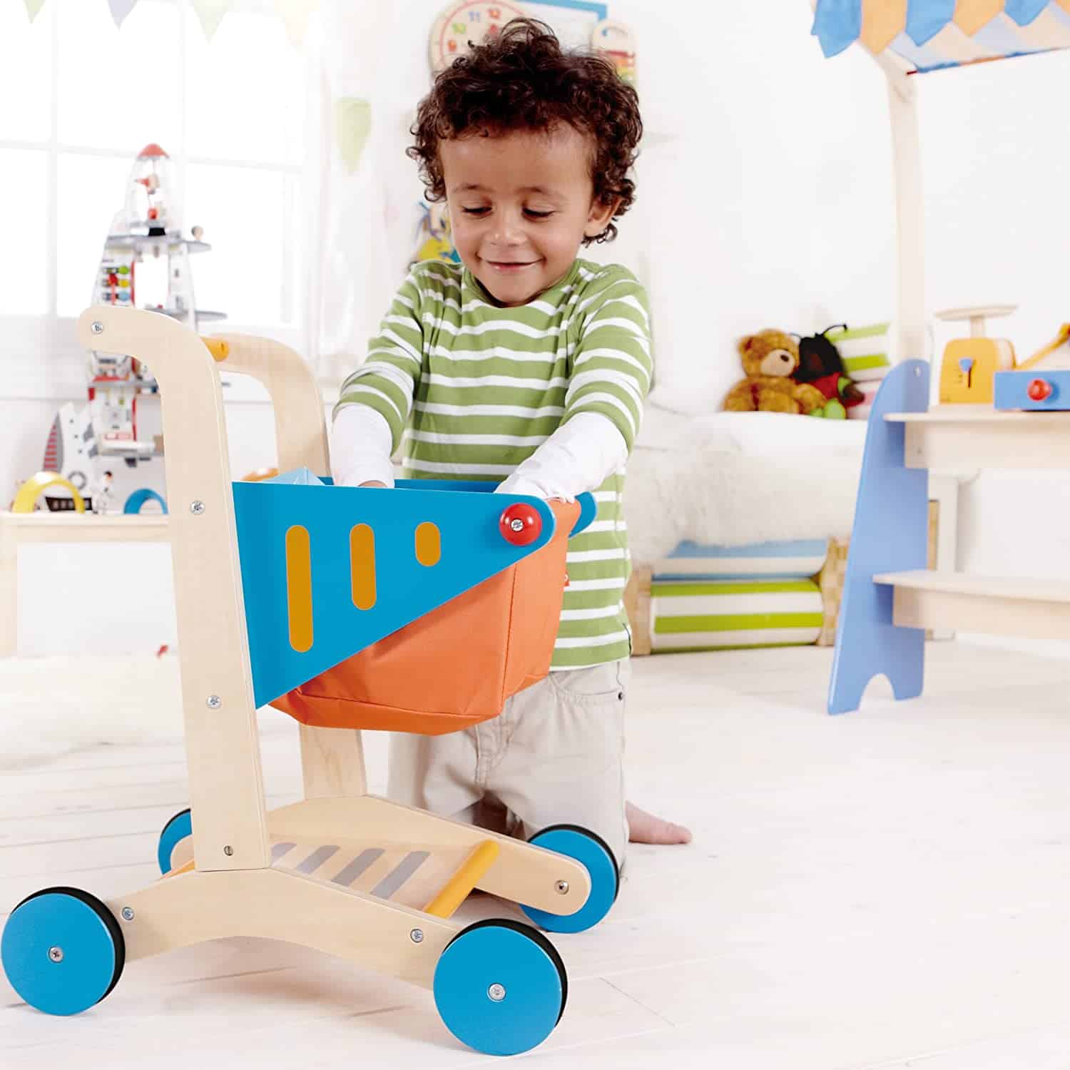 Mejor caminante de 1 año: Hape Shopping Cart