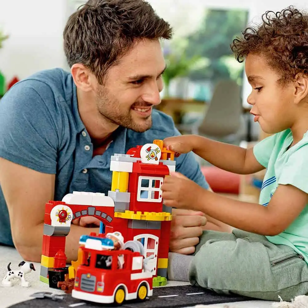 Estación de bomberos DUPLO más linda: Estación de bomberos de la ciudad 10903