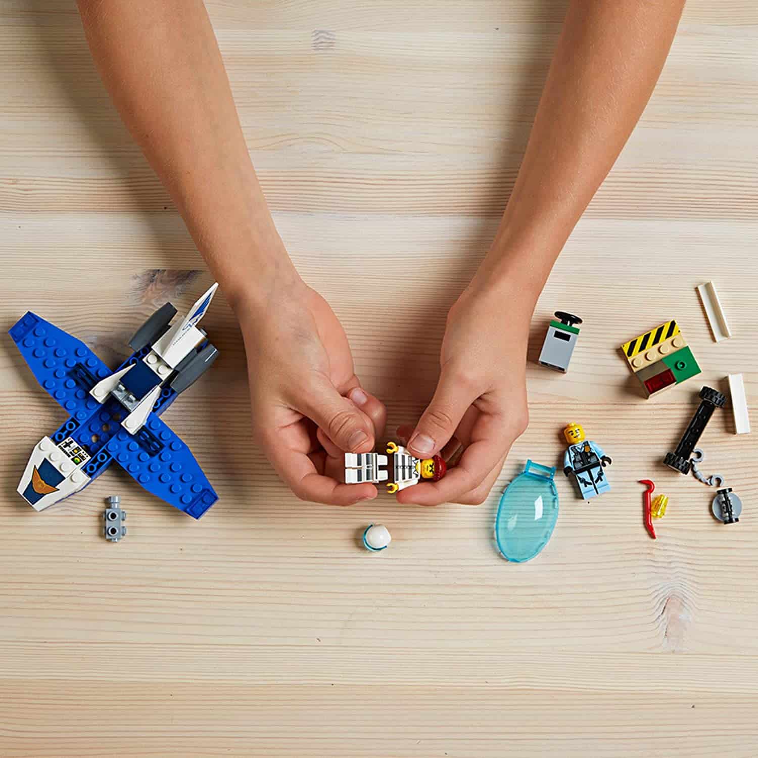 Leukste goedkope LEGO vliegtuigje: LEGO City Luchtpolitie vliegtuigpatrouille 60206