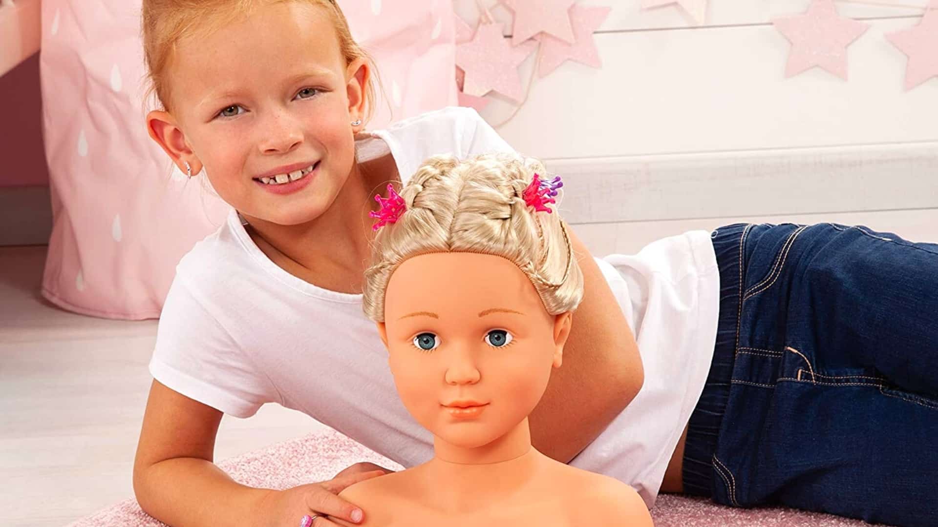 Best toy hairdresser & makeup doll: Buying guide & top 7