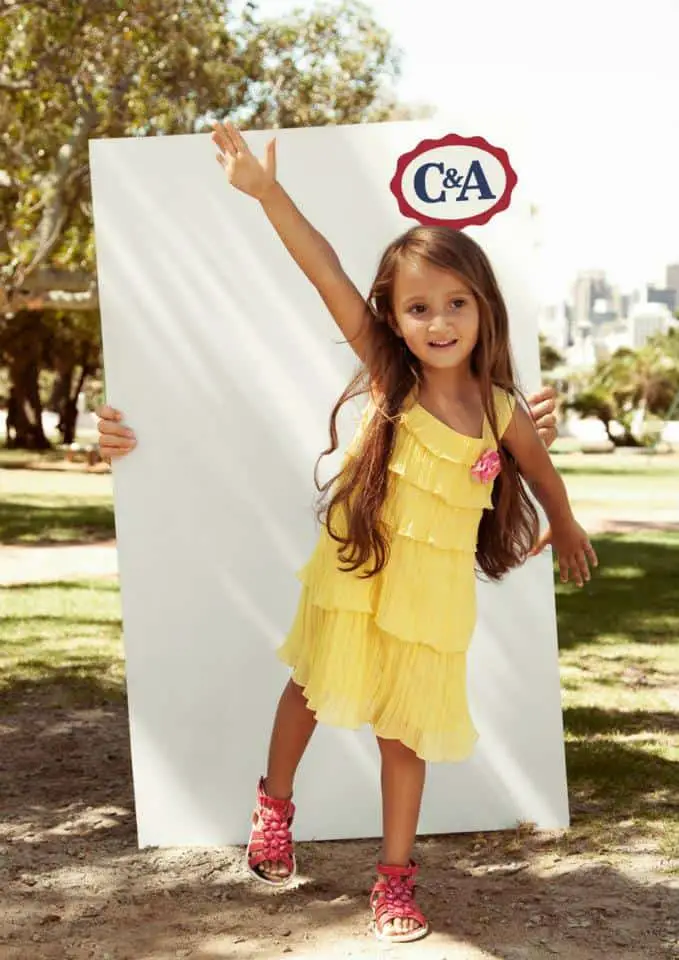 How does C&A children's clothing fall