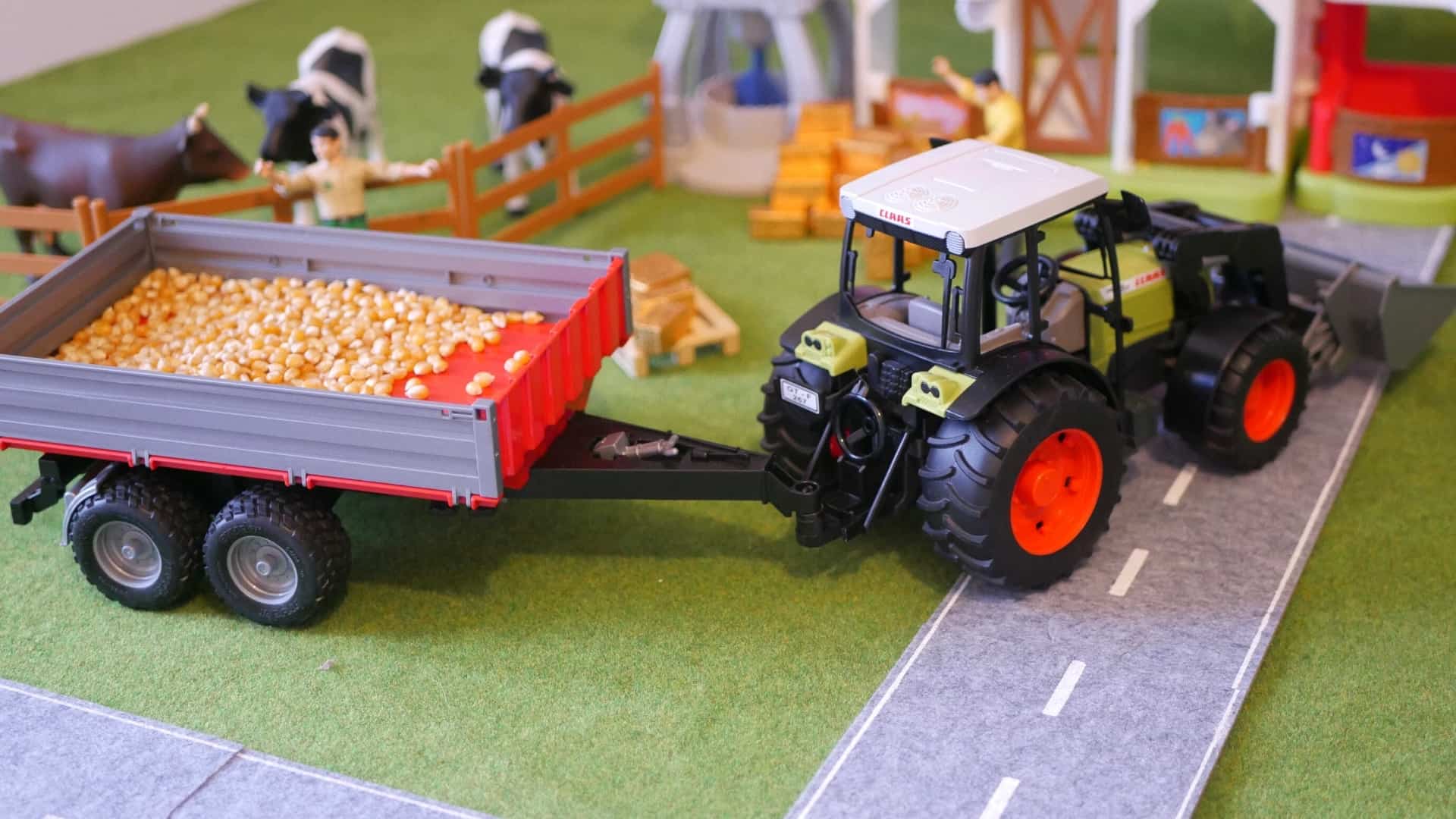 El mejor tractor de juguete para exteriores: Bruder Claas Nectis
