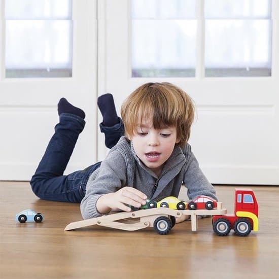 Best toy truck with trailer: Truck for Car Transport