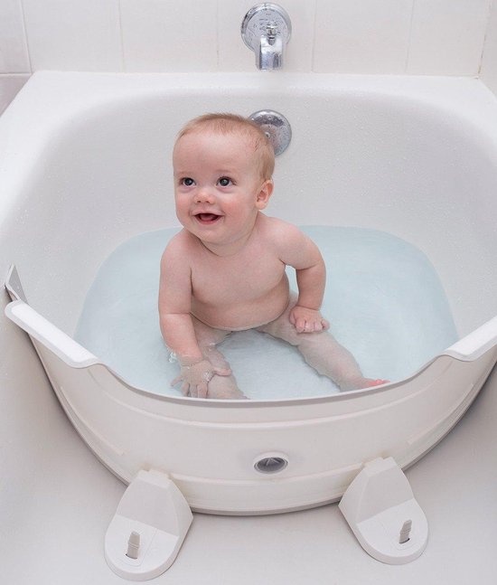 Baby bath reducer: Babydam bath reducer