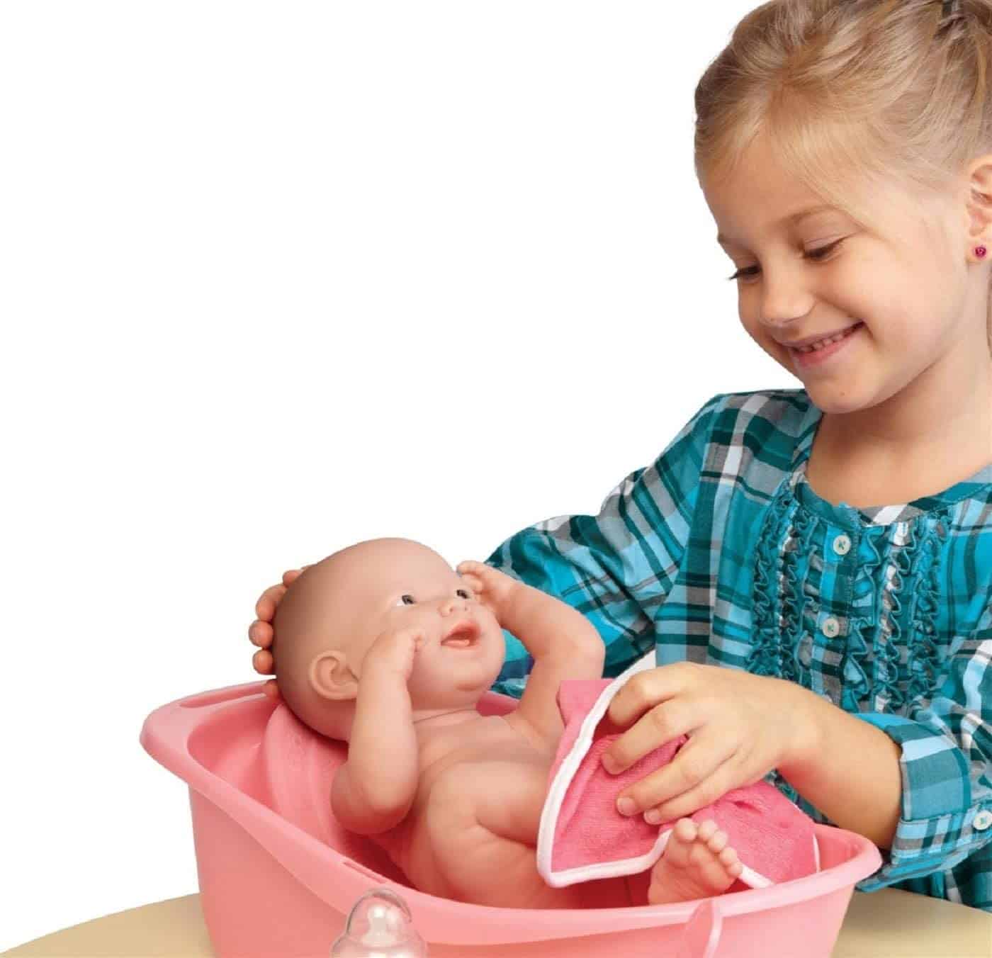 Beste babypop met badje: JC Toys met badkuip
