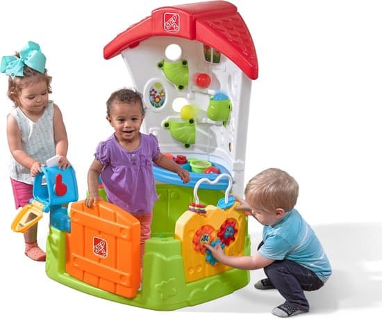 El mejor equipo de patio interior: Step2 Toddler Corner House