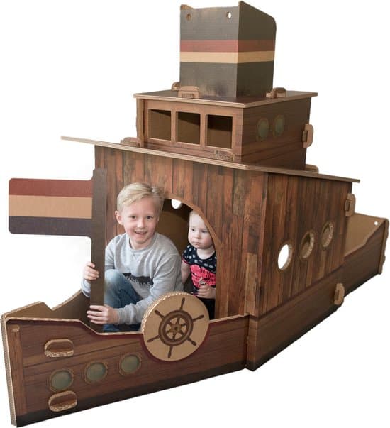Best playhouse boat: Van Hut Naar Her