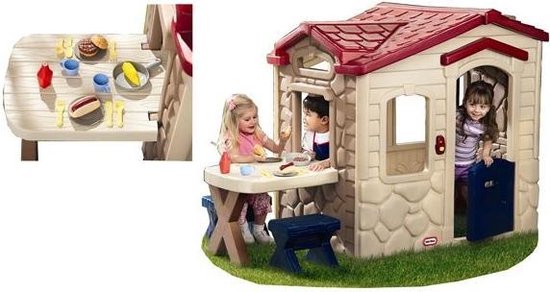 Playhouse with nicest accessories: Little Tikes Picnic