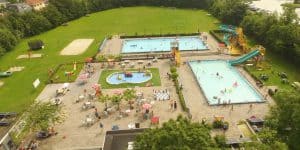 Outdoor pool in Friesland with the best slides: De Klomp in Wommels