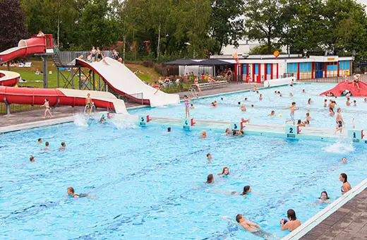 Outdoor pool in Gelderland with the best swimming pools: De Hokseberg in 't Harde