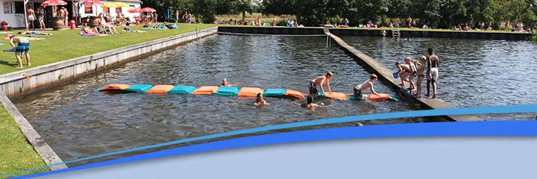 Outdoor pool in Groningen with the best diving board: Engelbert Nature Pool