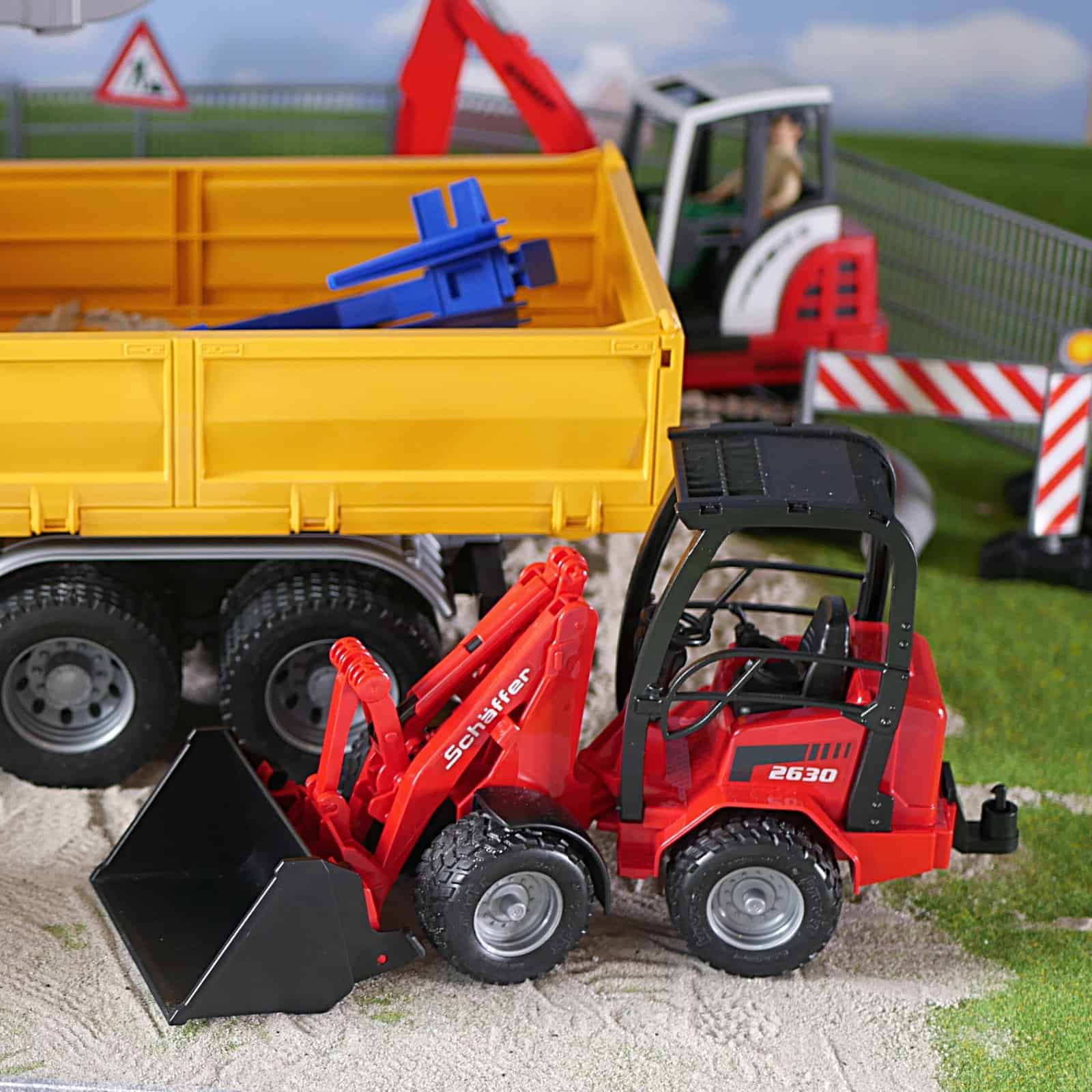 Leukste kleine voorlader: Bruder Schaeffer Compact Loader 2630