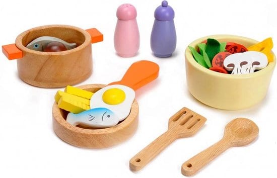 Mejor juego de utensilios de cocina de juguete de madera: Mentari Playwood