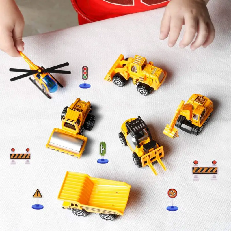 Nicest cheap garden toys: Sanlebi Childom construction cars