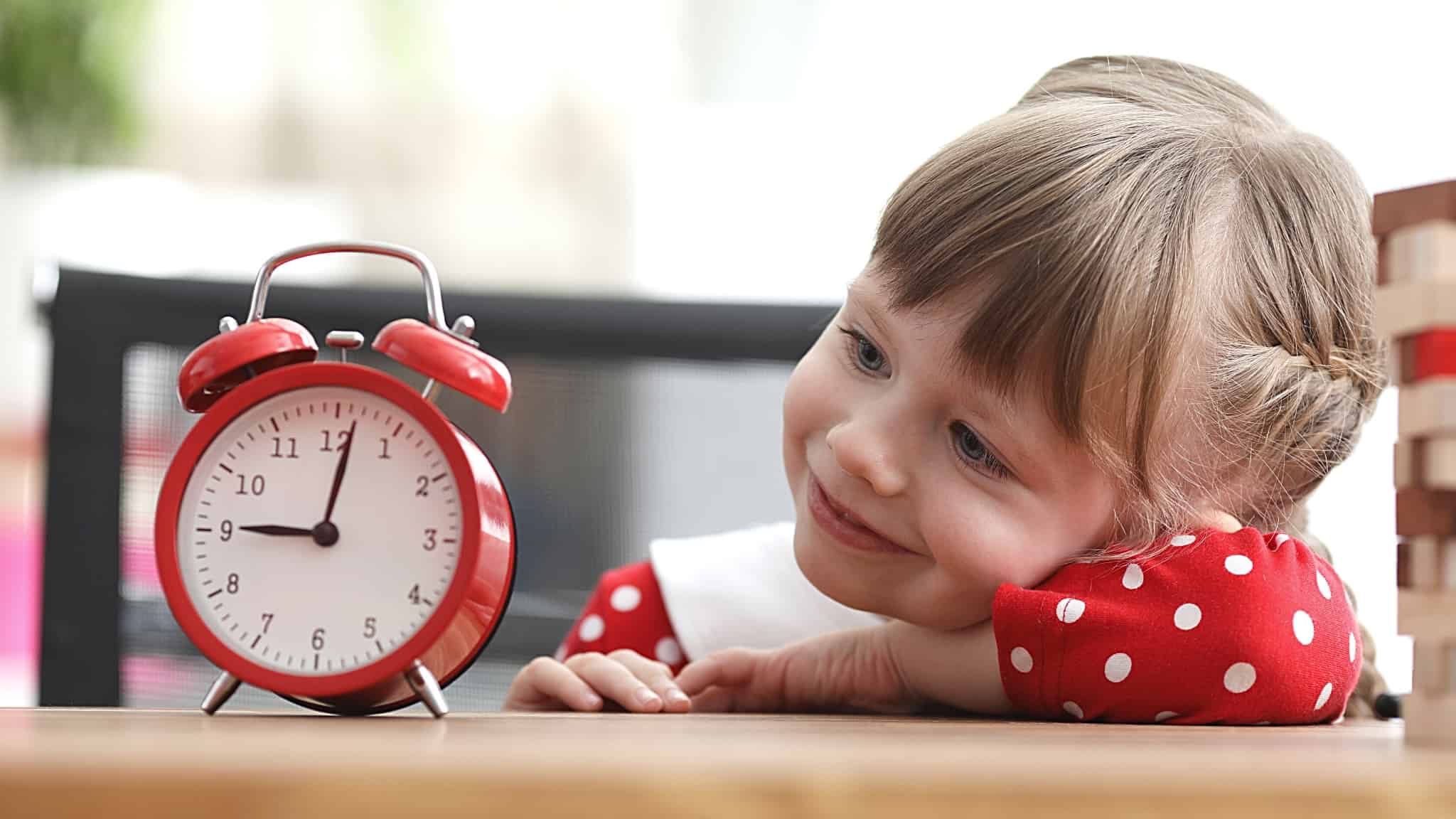 From when can a child tell the time