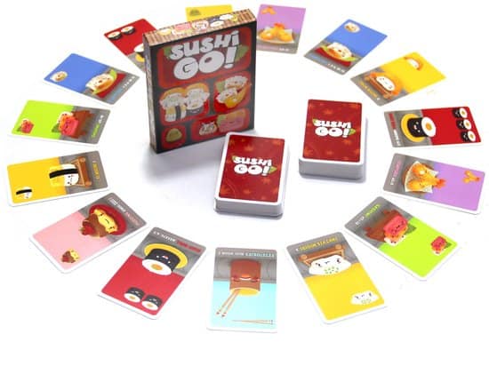 Best sushi card game on the table - Sushi Go