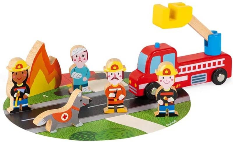 Cutest toy car for your toddler 3 years: Janod Story Set fire engine and firefighter
