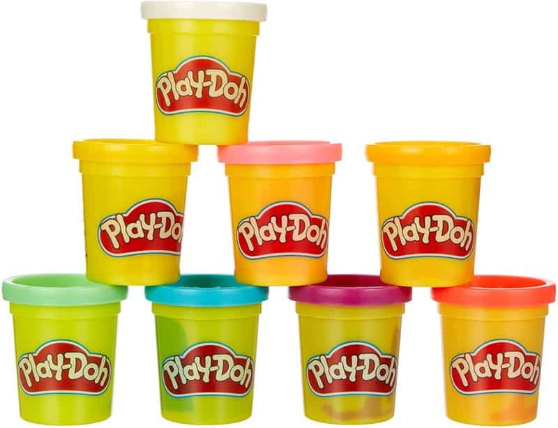 La mejor plastilina para niños pequeños: Play-Doh Rainbow Clay en tarros