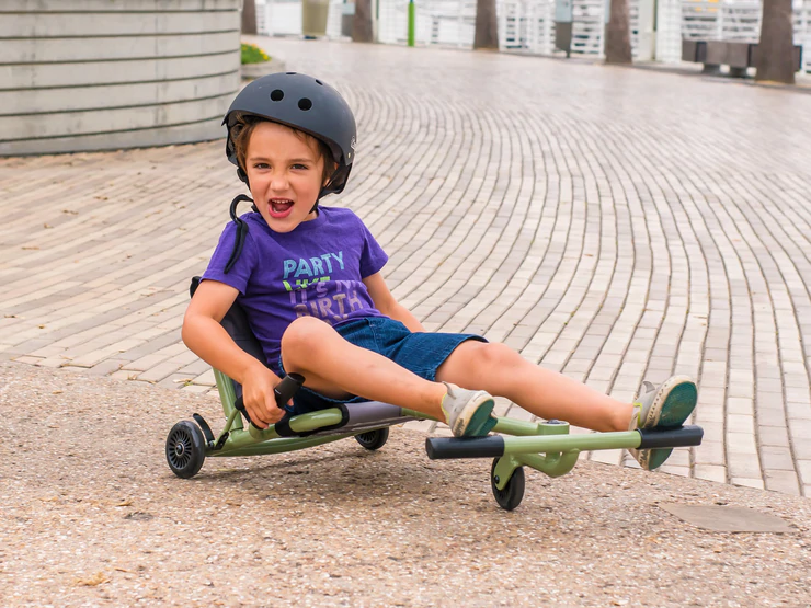 Meilleur Drift Trike dans l'ensemble avec Boy - EzyRoller Classic Ride On