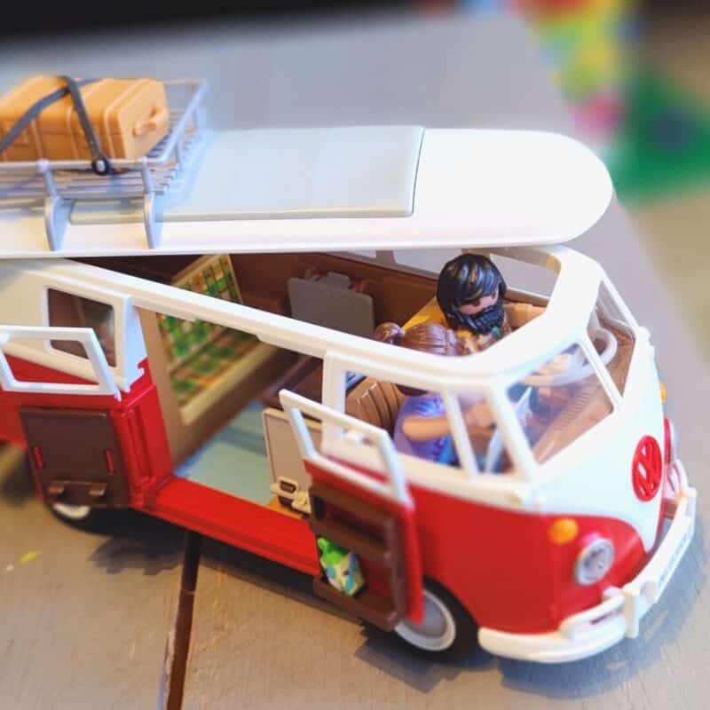 Playmobil Volkswagen camper van reviewed