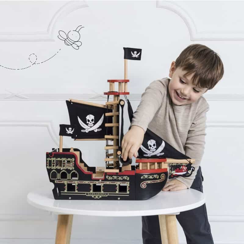 Le Toy Van Barbarossa Piratenschip