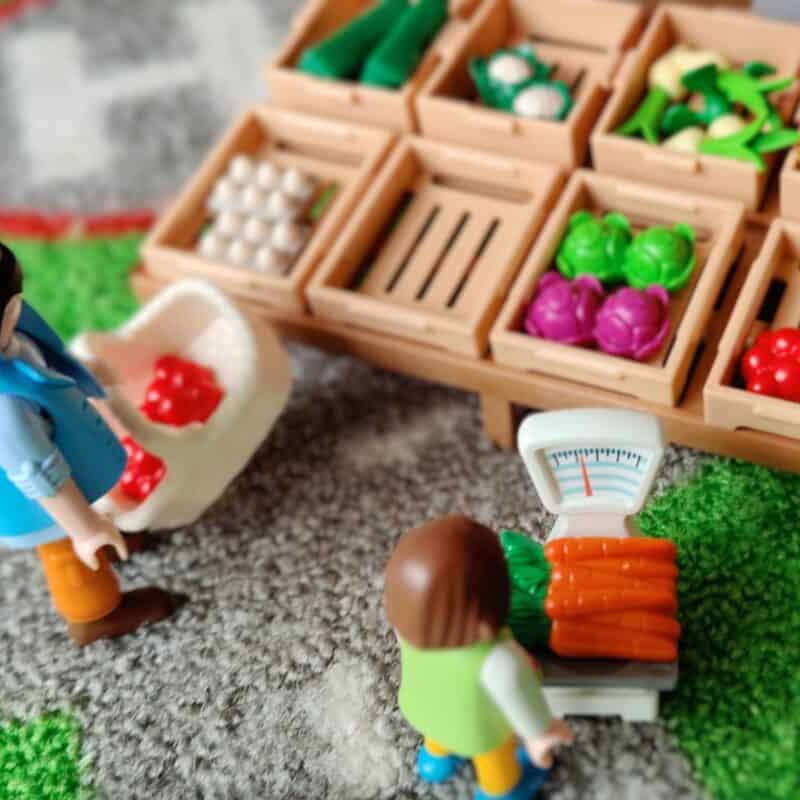 Playmobil vegetable stall scale